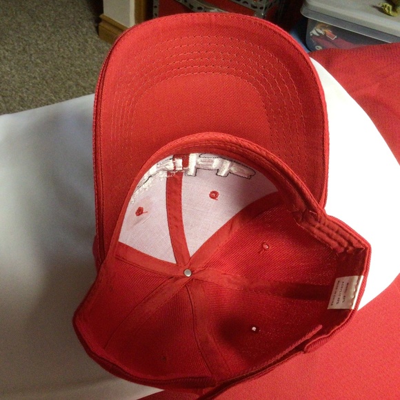 NHL WASHINGTON CAPITALS hat - Picture 2 of 2